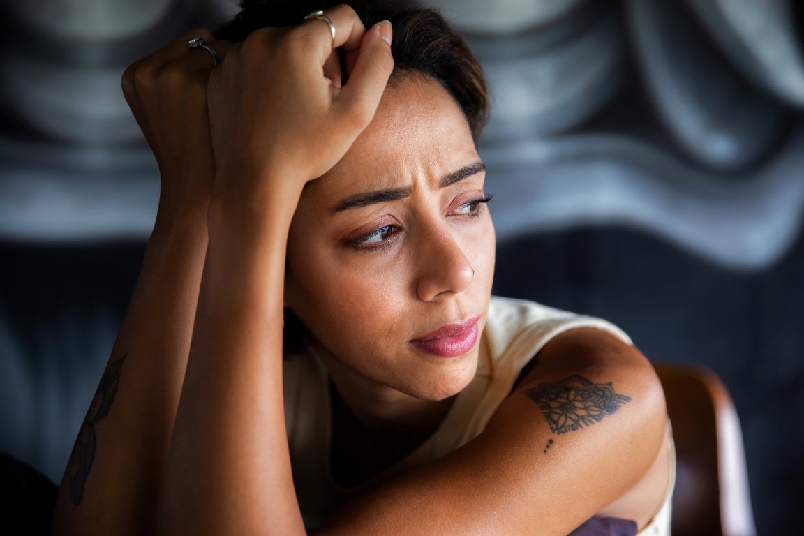 beautiful middle eastern woman is struggling with 2025 02 22 04 38 57 utc - Substance Abuse